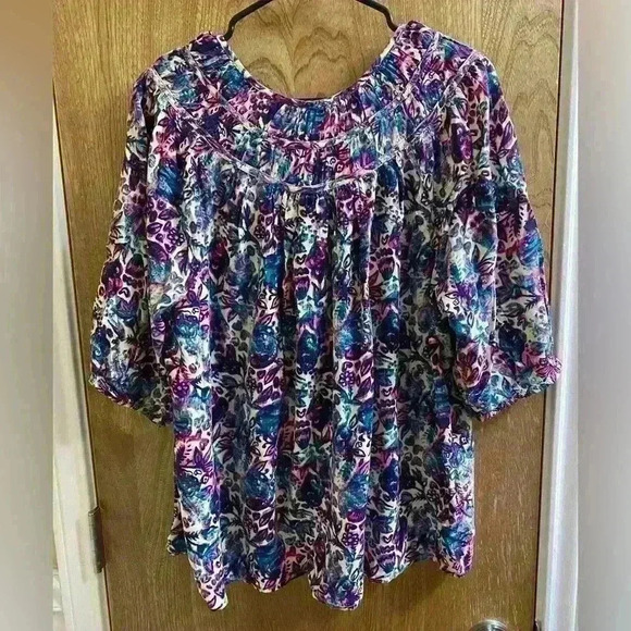 Intro Multicolored Floral Bright Blouse with Half Button Feature Size Large - Picture 7 of 8